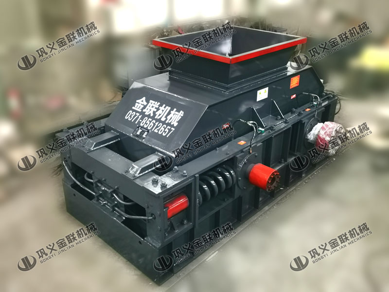 鵝卵石破碎機型號有哪些，堵料時該怎么辦？