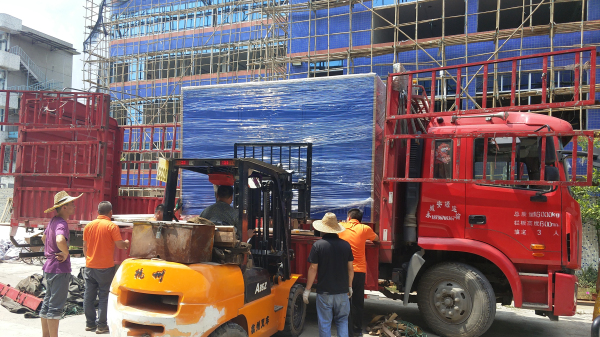 80立方大型步入式恒溫恒濕試驗房